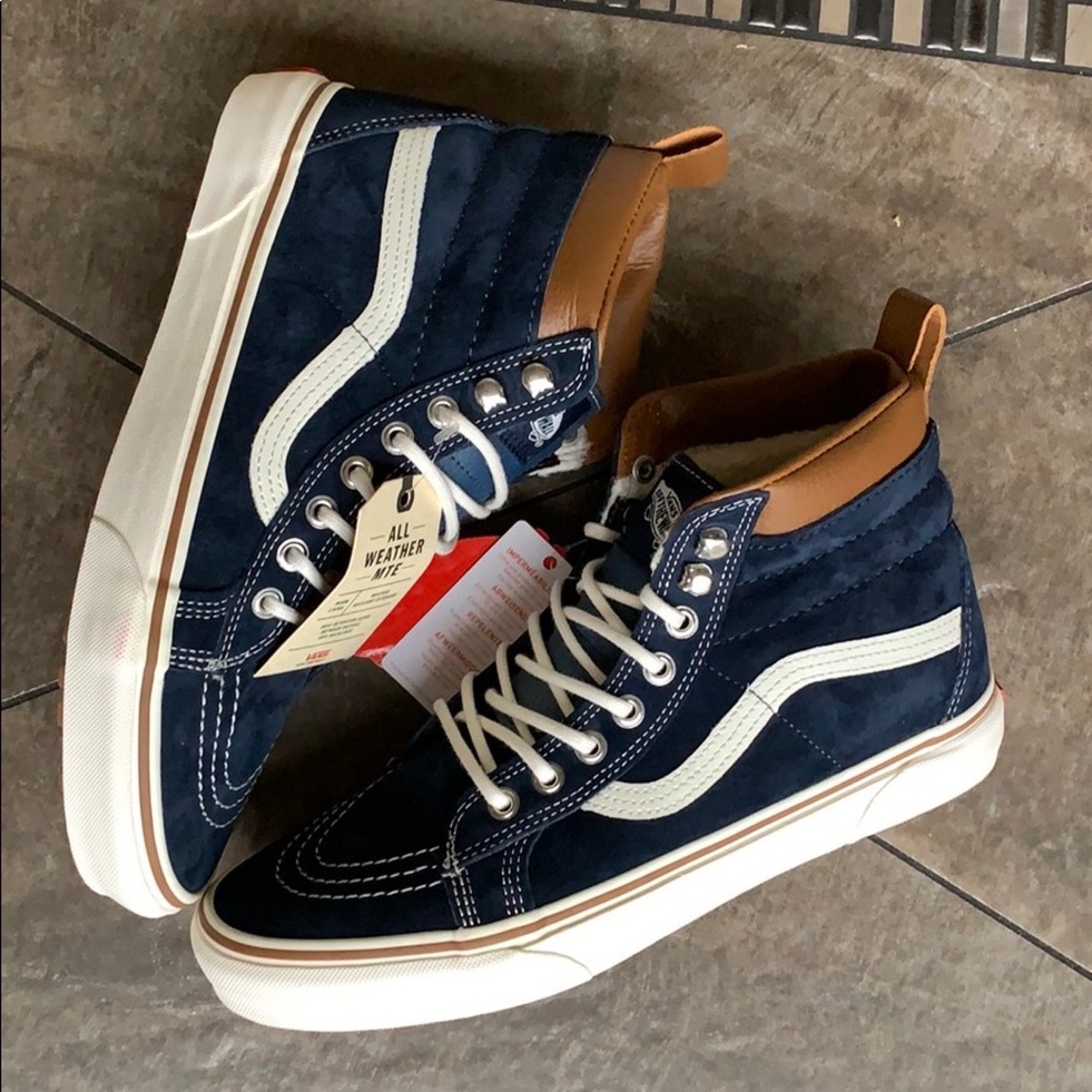 VANS SK8-Hi Mte Dress Blues/Marshmallow men’s - Picture 1 of 16